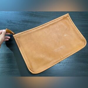[Vintage] Hazel: America’s Case Maker • Sleek clutch